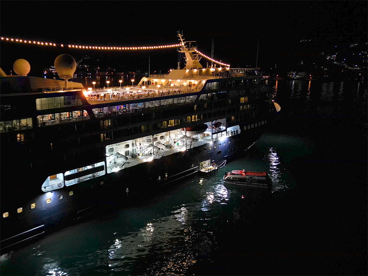 Drohnen-Video-Drohnen-Fotos-Kreuzfahrtschiff-Adria-Küste-